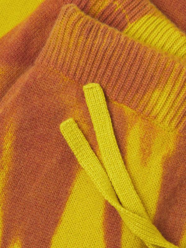 #5: بنطال لاونج من الكشمير الأسطوري - السترونيل مع الأرز الأحمر