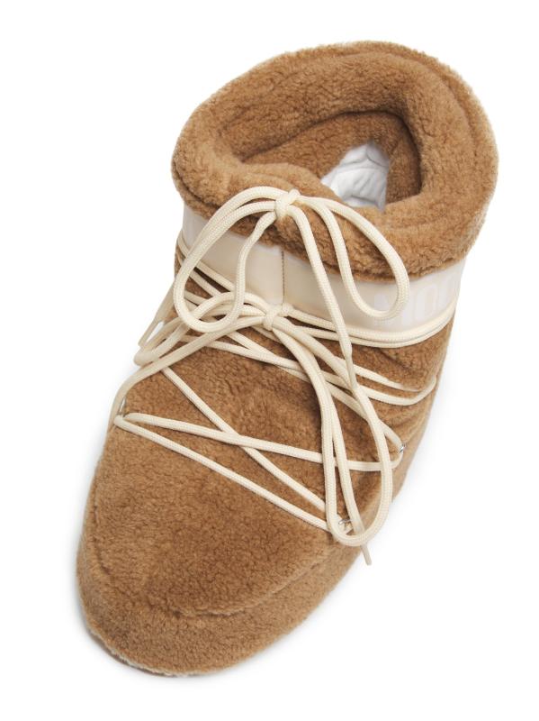 #4: أحذية القمر المصنوعة من الصوف المنخفض من آيكون - الجمل