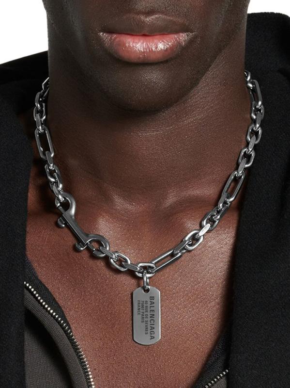 関税込【BALENCIAGA】Tag カラビナネックレス ホワイト の ウィメンズ TAGS カラビナ ネックレス スニーカー