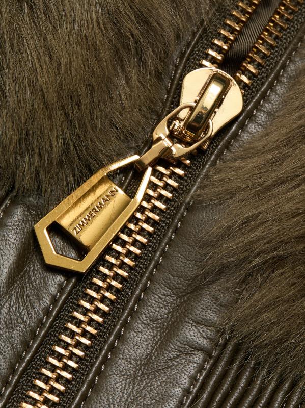 #6: جاكيت شيرلينغ بومبر من هيبنوتيك - أوليف