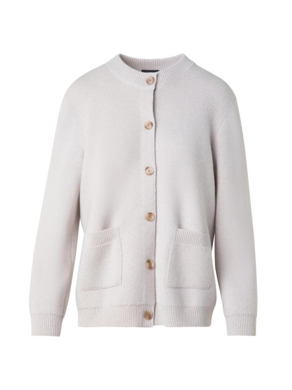 كارديجان بيكيه من الكشمير