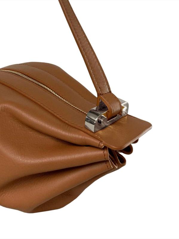 #4: حقيبة Bon-Bon الجلدية بحزام يلتف حول الجسم - أرض