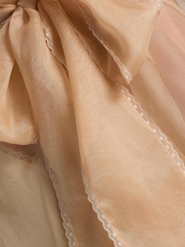 #6: بلوزة أورجانزا الحريرية المطرزة من Memento - بني داكن