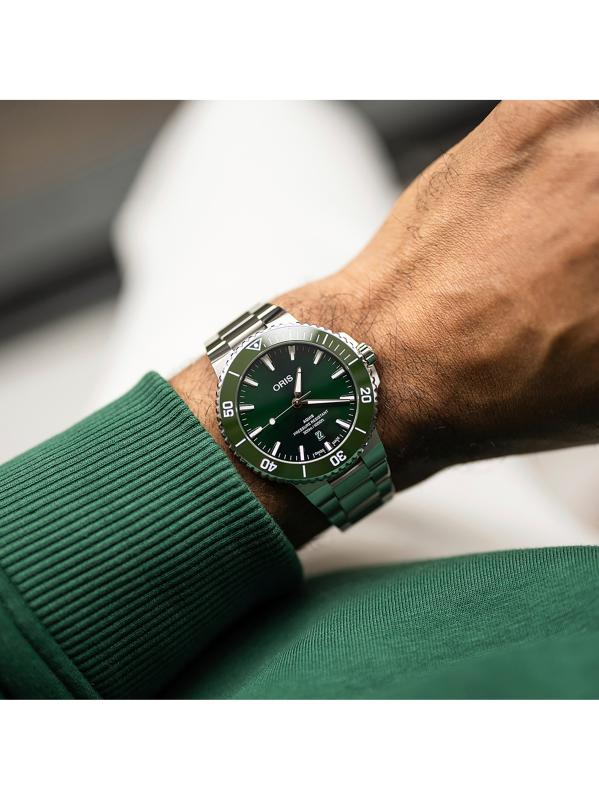 oris aquis date bracelet