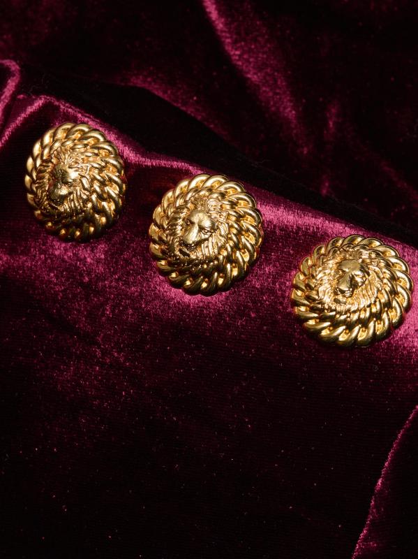 فستان بودي كون قصير من المخمل بأكمام طويلة