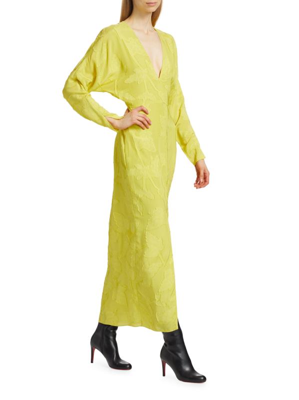 #3: فستان كوكتيل فيل كوبيه برقبة على شكل حرف v - شارتريوز