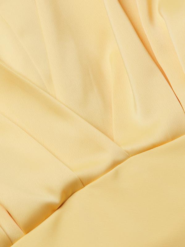 #5: فستان عيسى كيب صغير - أصفر