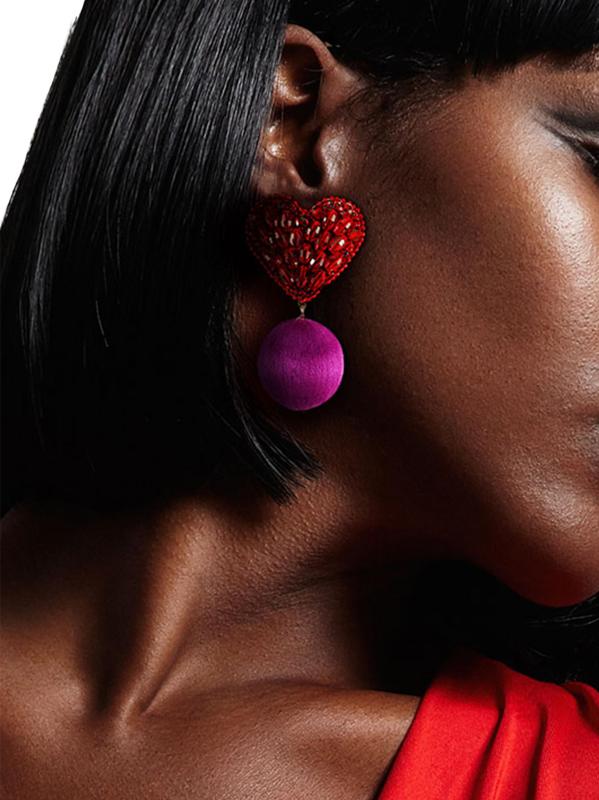 #2: أقراط لويزا المطلية بالذهب عيار 18 قيراطًا والخيوط القطنية من Artisan Heritage - أحمر التوت