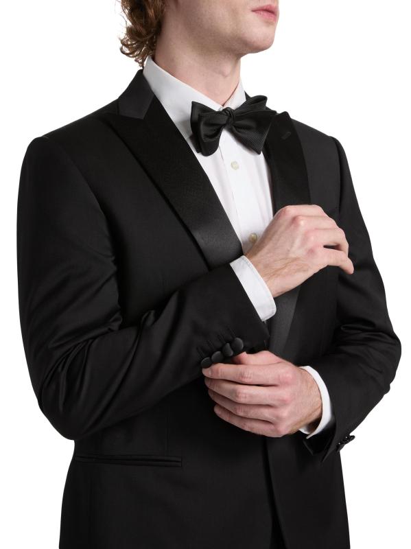 #5: بدلة توكسيدو أحادية الصدر من الصوف البكر - أسود