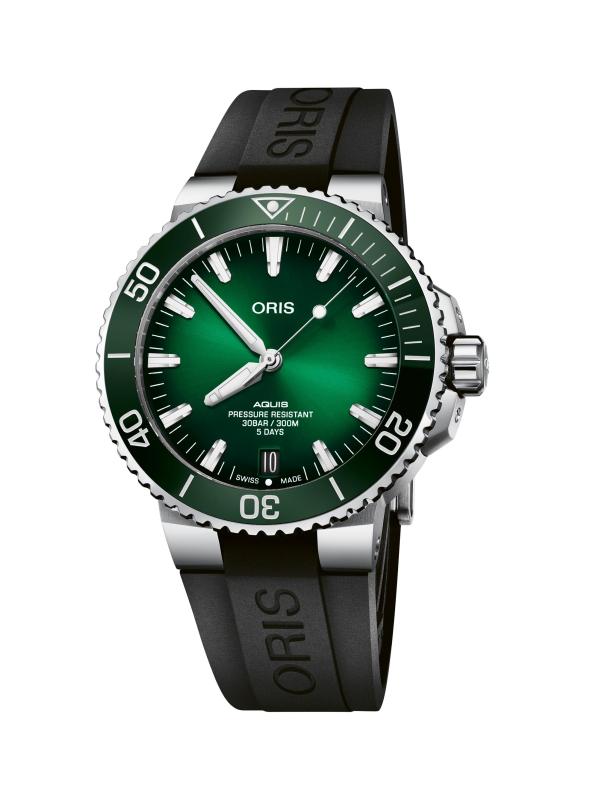 ساعة Aquis Date Calibre 400 من الفولاذ المقاوم للصدأ والمطاطي/43.5 ملم