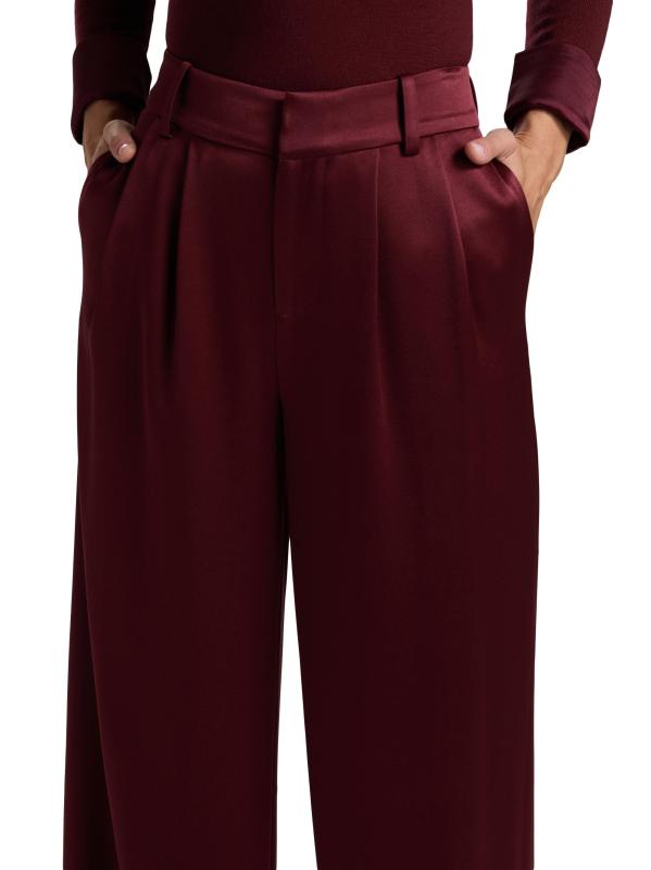 #5: بنطال كينيدي ذو ثنيات عالية - أوكسبلود