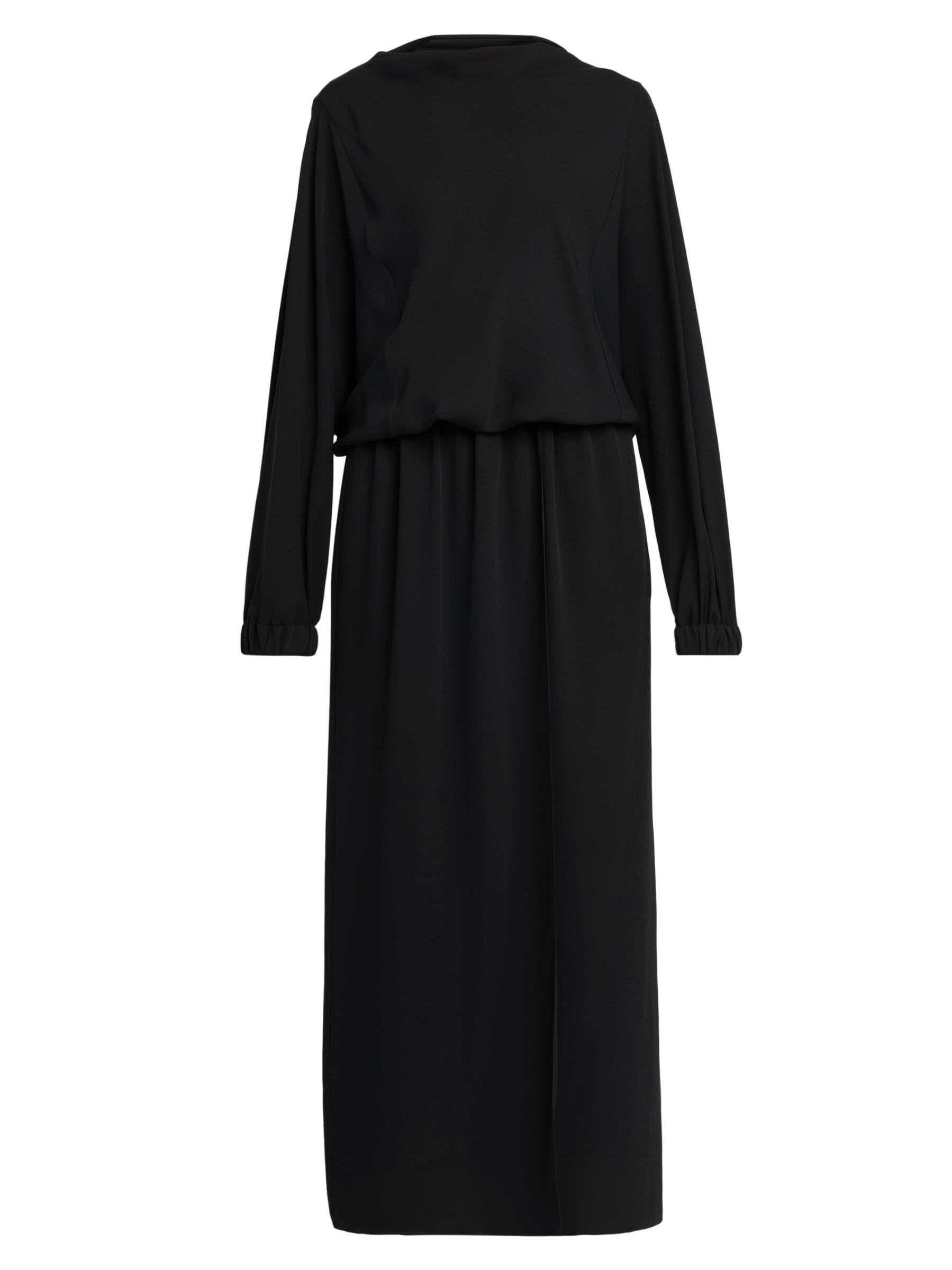 アルマーニの最高級美しいフォーマルドレスです。 アルマーニの最高級美しいフォーマルドレスです。