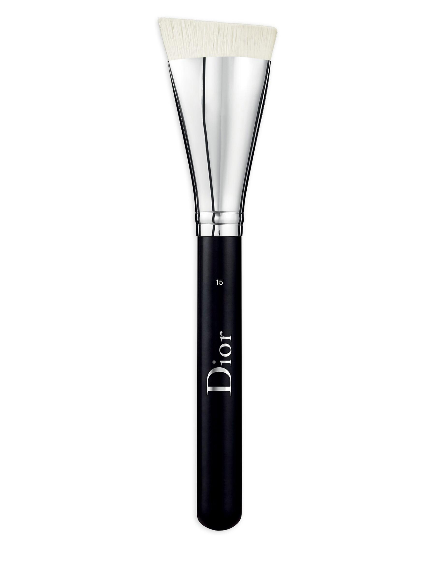 【Dior】バックステージ・コントゥア・ブラシ N15 Dior - バックステージ・コントゥア・ブラシ N15 をオンライン