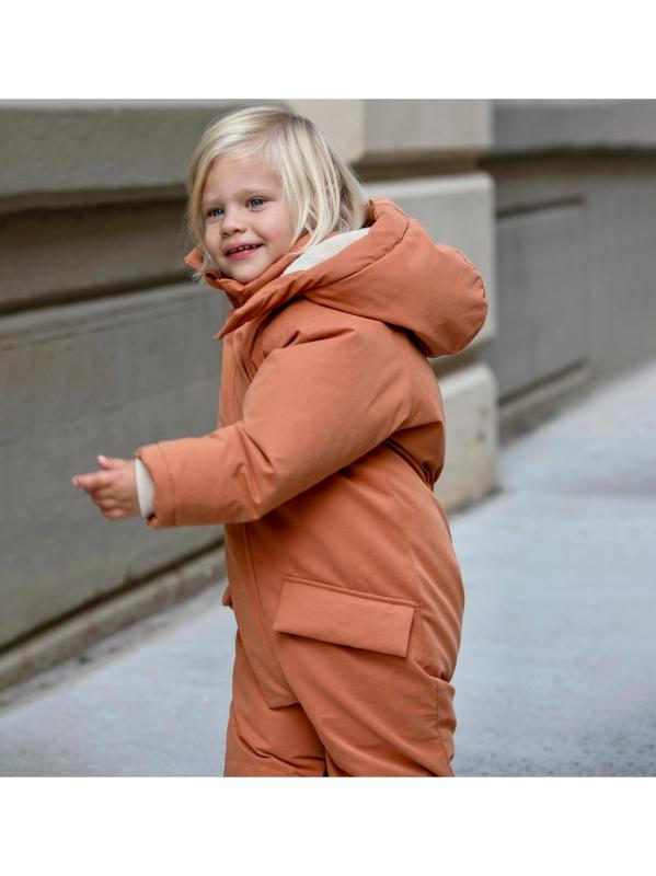 #4: بدلة ثلجية لطفلة - كويل التوابل