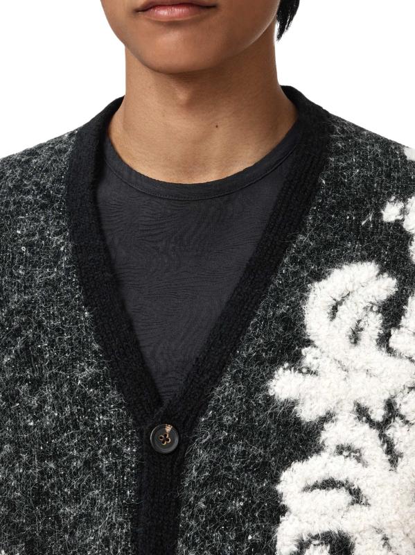 #6: كارديجان لا مورا فيليجري - أسود + أبيض