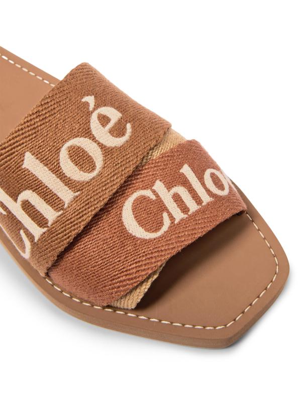 #3: صندل سلايد بشعار خشبي - كراميل