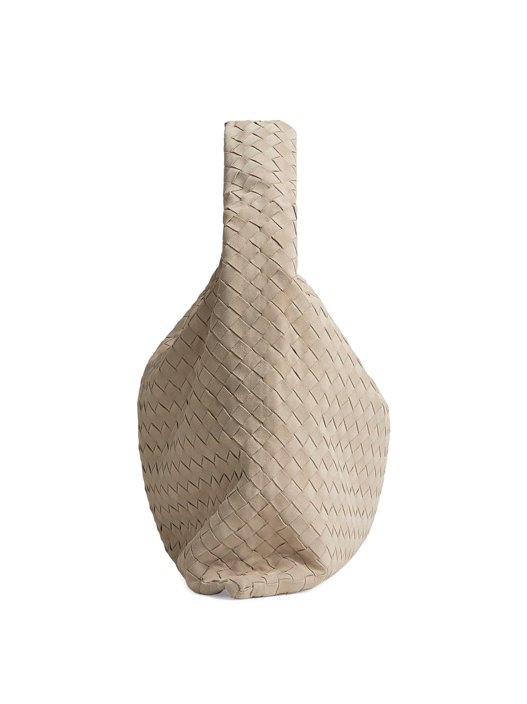 【BOTTEGA VENETA】ラージ ホップバッグ スエード Bottega Veneta - ラージ ホップ イントレチャート スエード