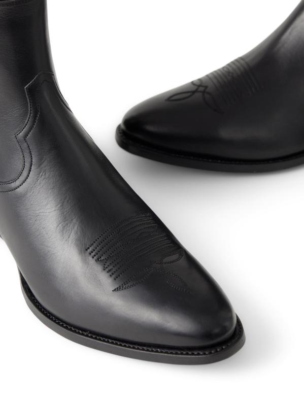 #5: أحذية تشيلسي الغربية - أسود