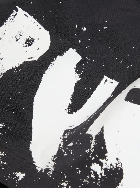 #6: جميع الشورتات المستديرة - أسود