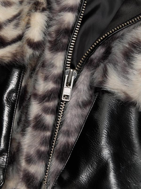 #6: جاكيت Hesse من الفرو الصناعي بنقشة جلد الفهد - نمر أبيض وأسود