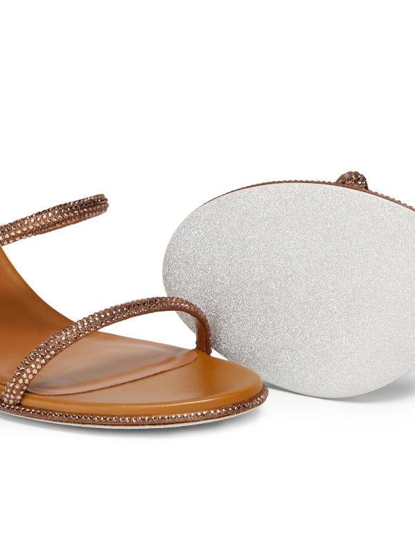 #6: صندل كليو من الساتان مقاس 75 ملم - تاباك