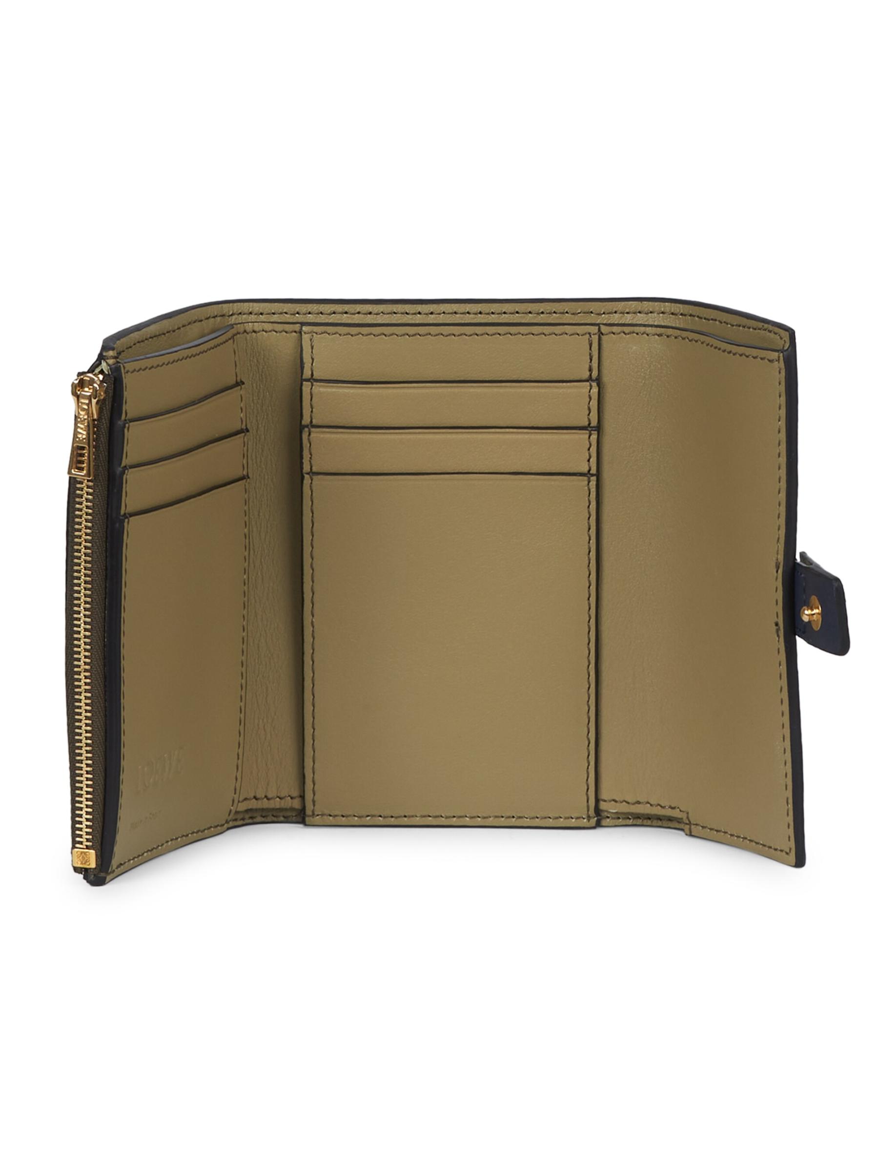 LOEWE☆スモール縦型ウオレット Loewe - スモール縦型レザーウォレット をオンライン購入 | Saks
