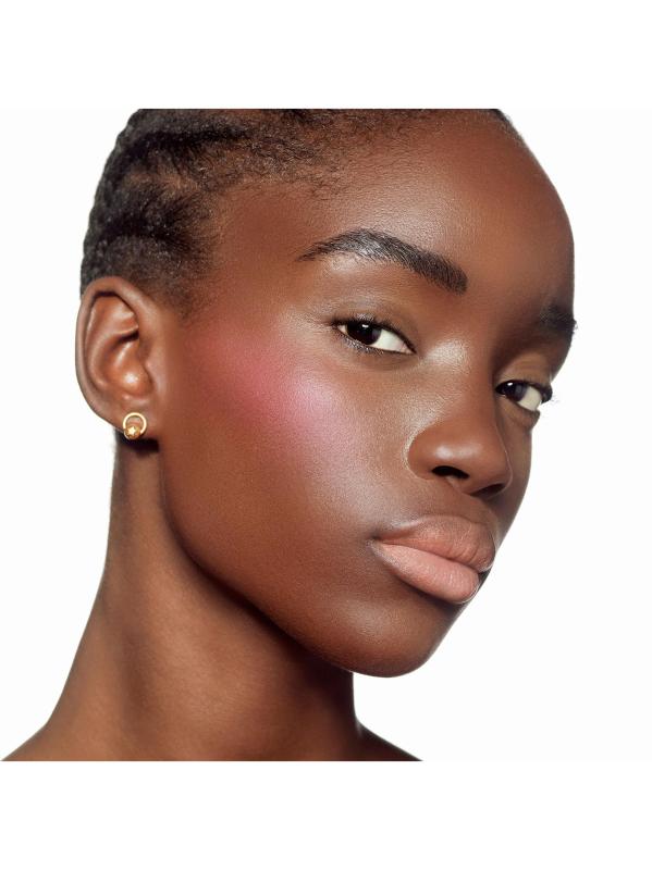 #5: بودرة خدود تدوم طويلاً من كوتور كولور - 27 جرعة