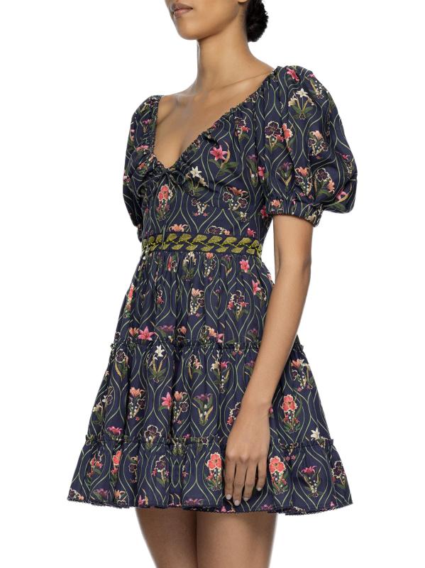 #4: فستان قصير من القطن المطرز بالزهور من مانزانيلا باسيفيكو - متعدد الألوان