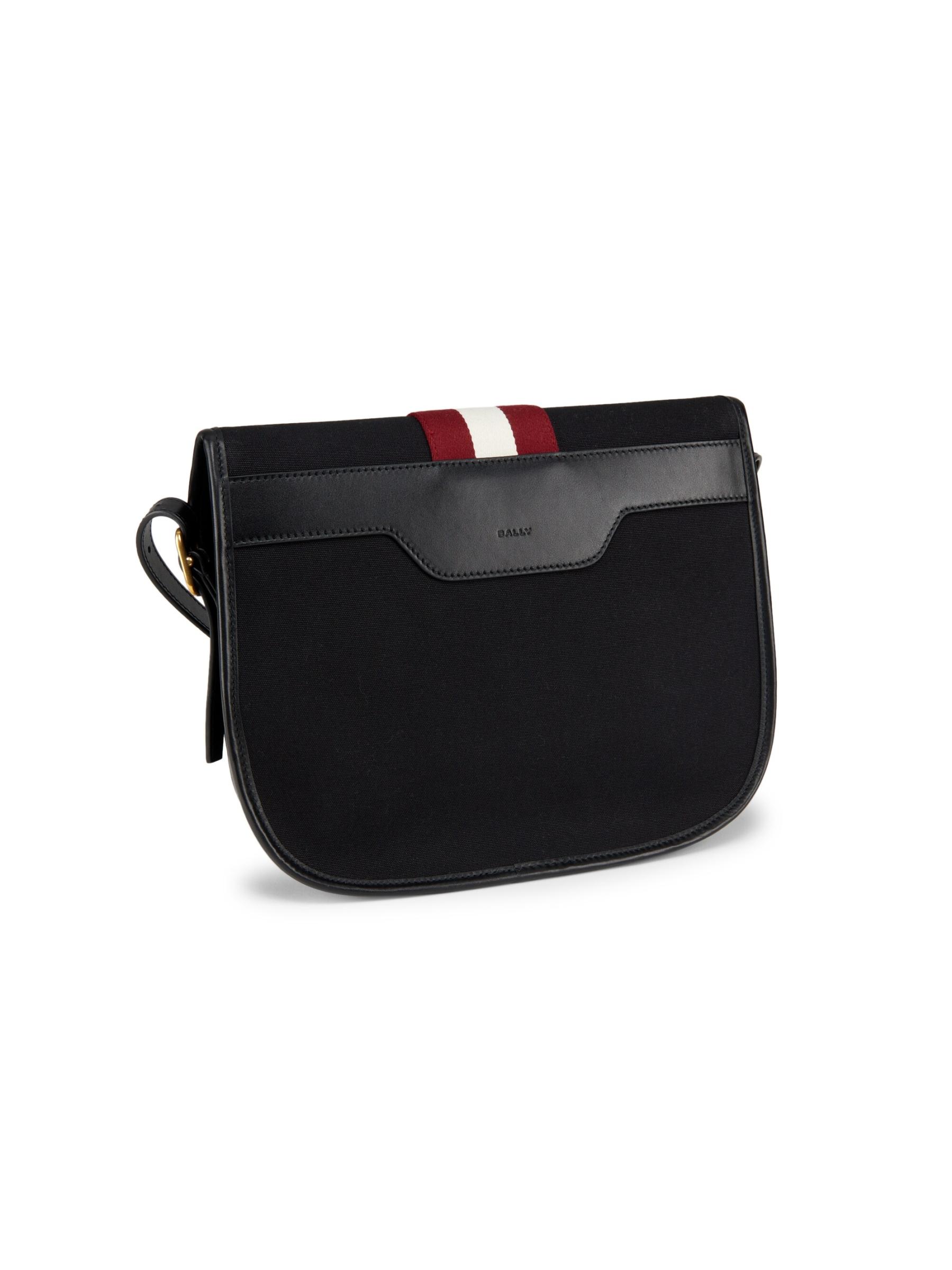 【送料&関税込】Bally beckett Black Leather Crossbody Bag 0400020677449?wid=600&hei=800&