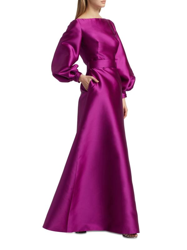 #3: فستان ساتان بأكمام بالون على شكل حرف A - أرجواني