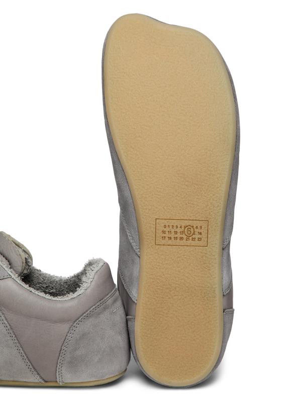 #5: حذاء رياضي من الجلد برقبة قصيرة - مخرمة فضية