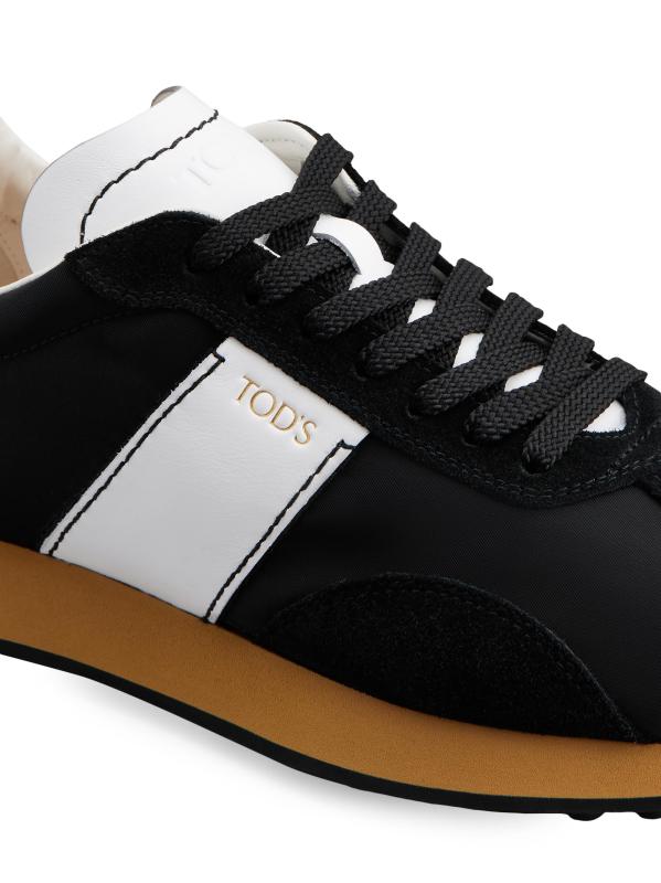 #5: حذاء تي فينتاج برقبة منخفضة - أسود