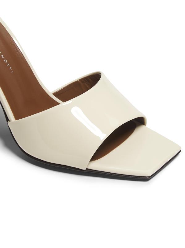 #5: صندل فيرنيس فاج 90 ملم من الجلد اللامع - أوف وايت