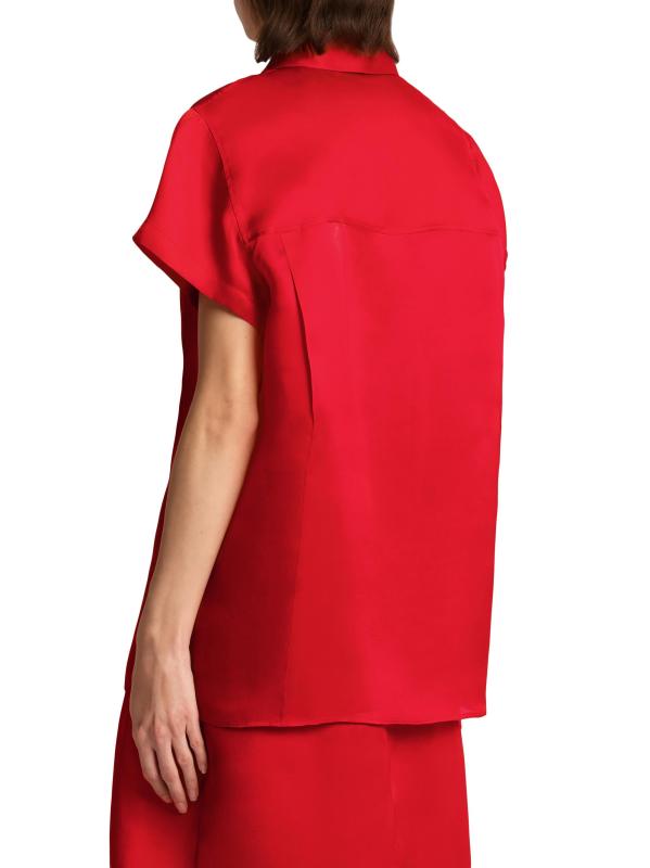 #4: بلوزة Keefe الحريرية بأزرار أمامية - توت العليق