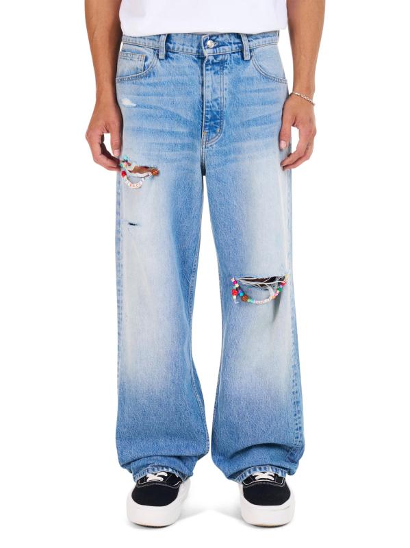 بنطال جينز فضفاض من فريندشيب