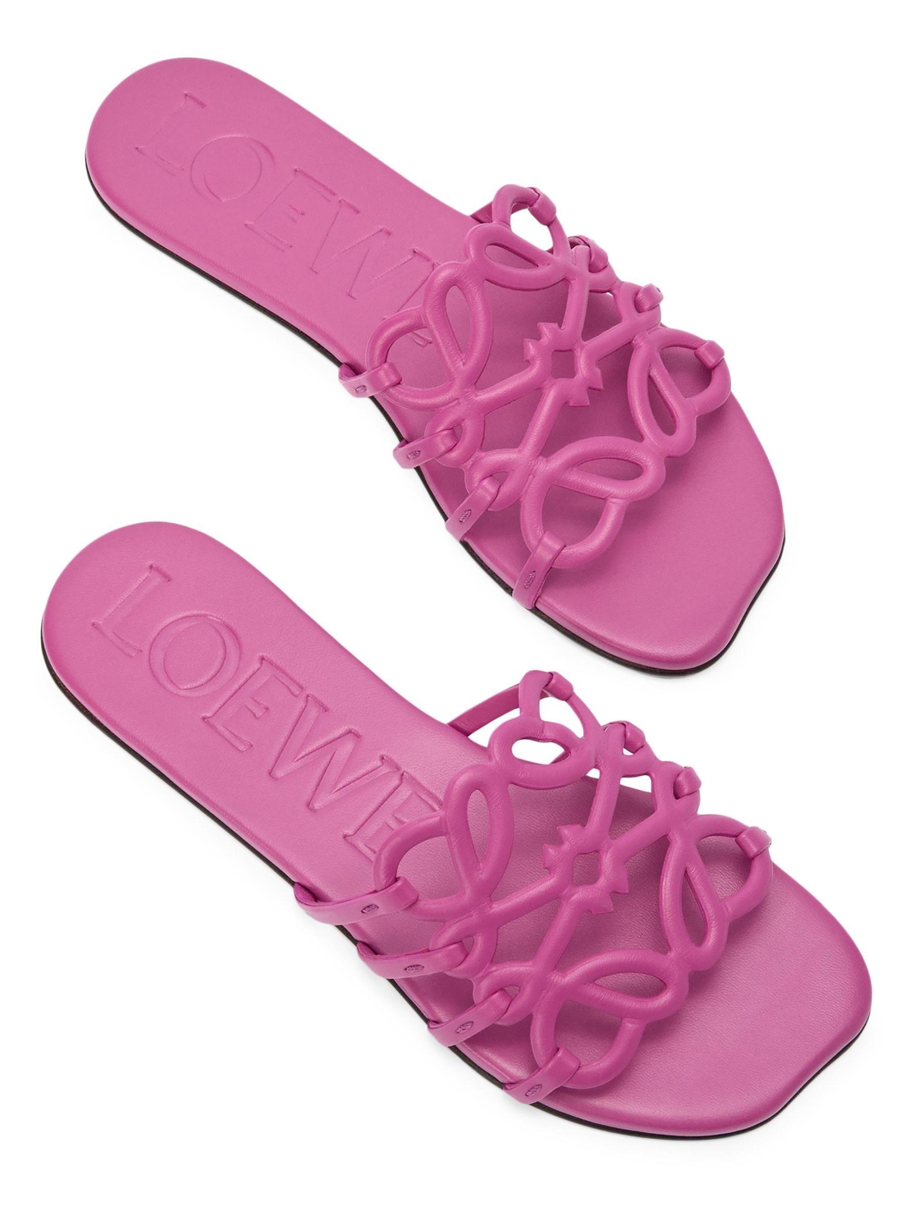 Shop Loewe - LOEWE x Paula's Ibiza Petal Anagram Leather