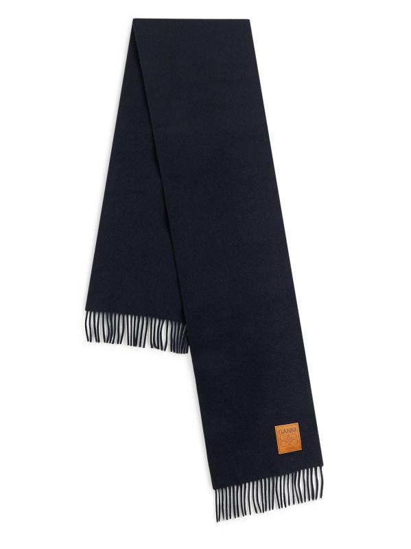 #2: وشاح من الصوف ذو وجهين - كابتن السماء