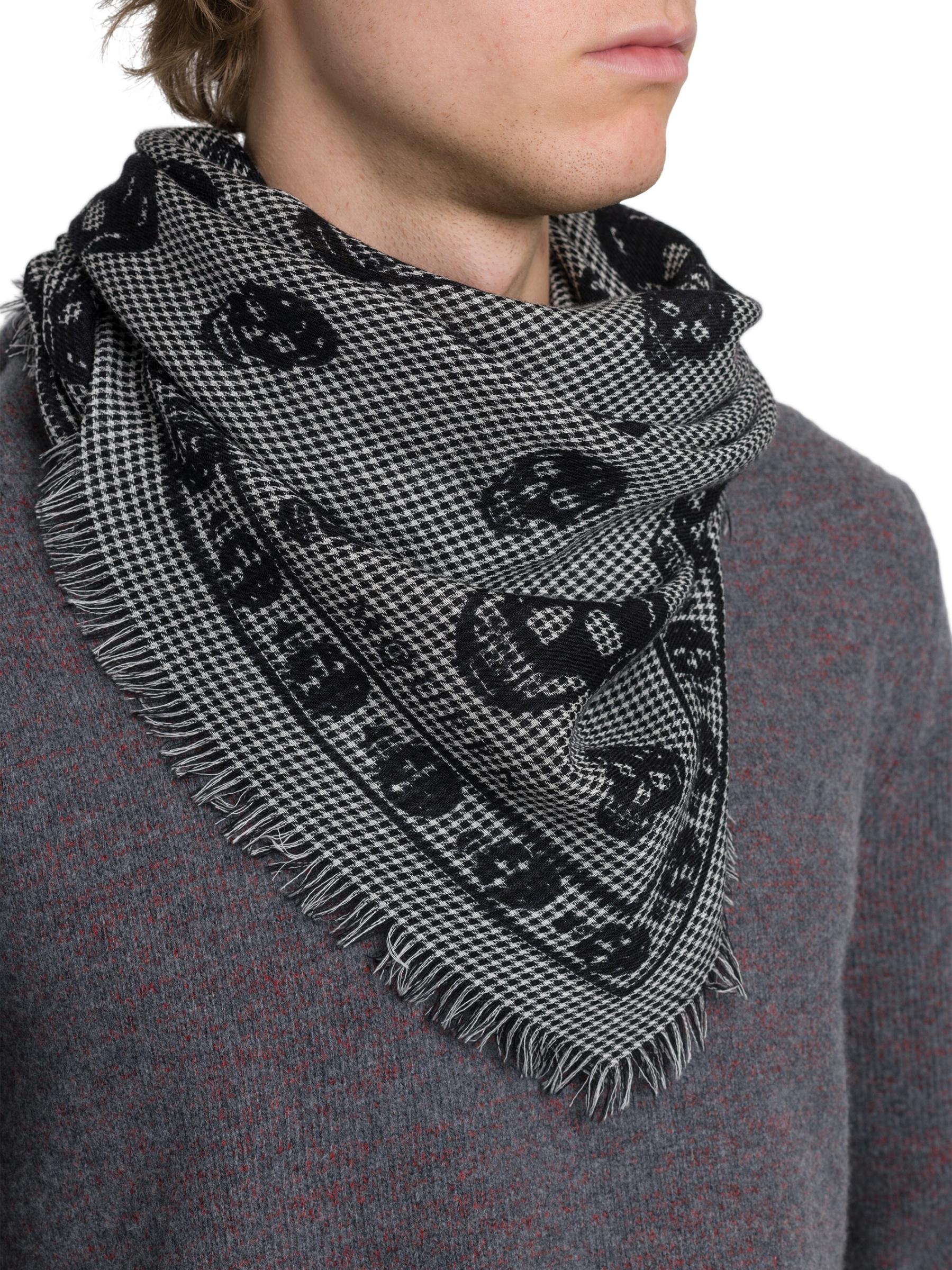スカーフ alexander mcqueen Embroidered wool foulard Embroidered Wool Foulard – COSETTE
