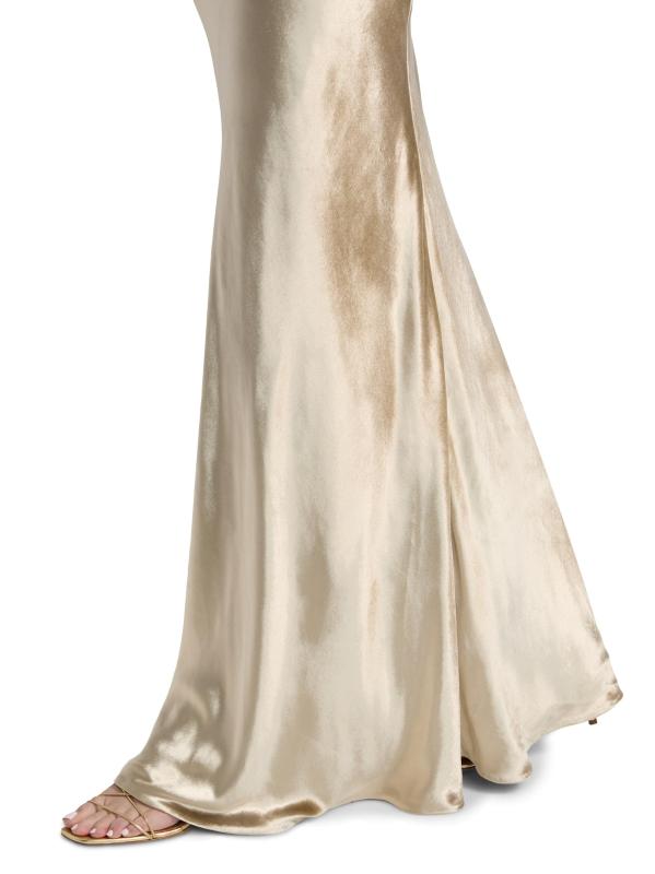 #5: تنورة لينيت فيلفيت ماكسي - شامبانيا