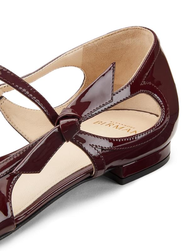 #5: أحذية ماري جين المصنوعة من الجلد اللامع من لويتا - ورنيش الكرز