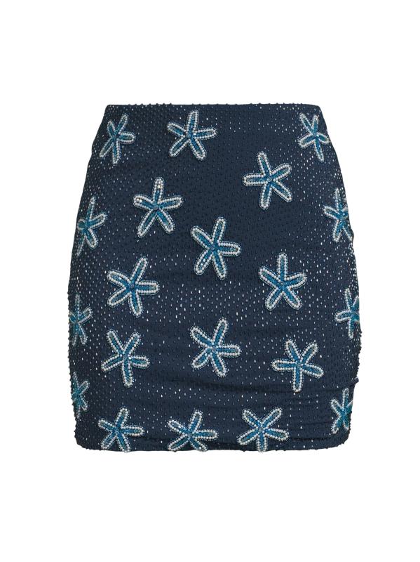 تنورة قصيرة مطرزة على شكل نجمة البحر