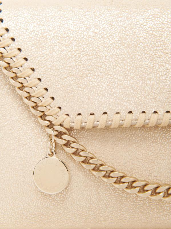 #5: محفظة فالابيلا إيكو اللامعة على شكل سلسلة من الشامواه - الذهب