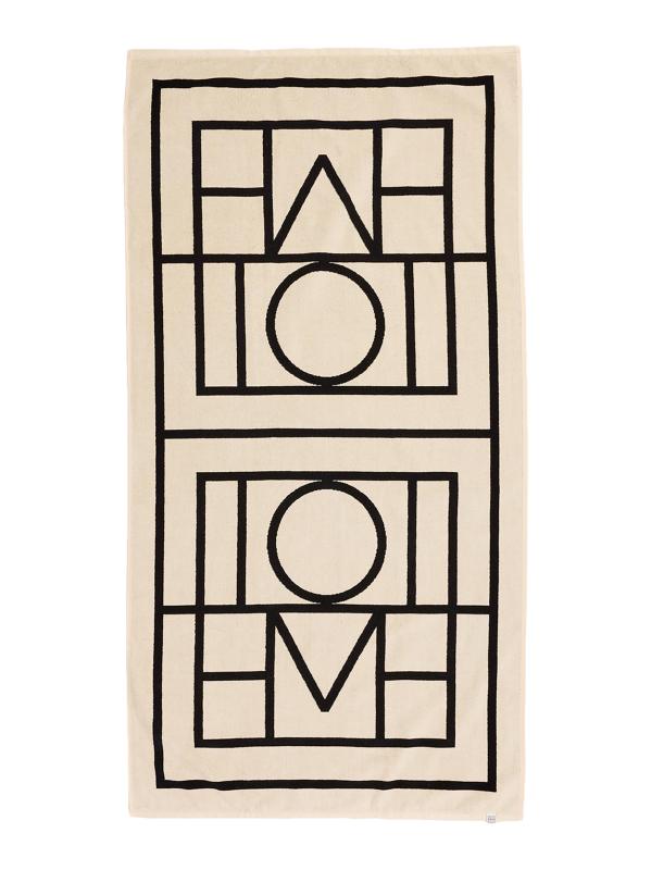 منشفة شاطئ مونوغرام جاكارد