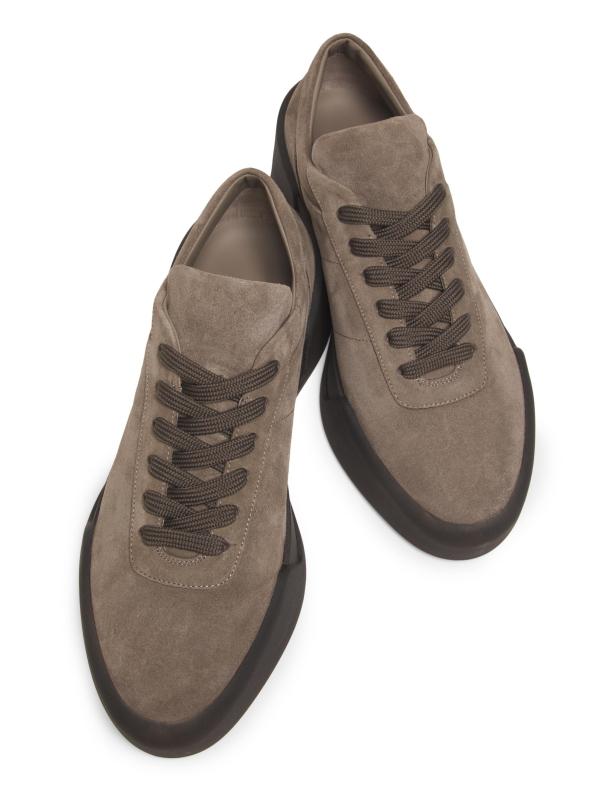 #4: حذاء رياضي أيروبيك من الجلد المدبوغ برقبة قصيرة - صفصاف