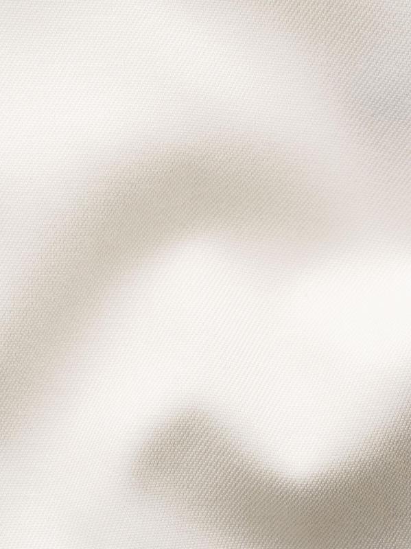 #4: قميص جاكار مخطط بمقاس ضيق - أبيض