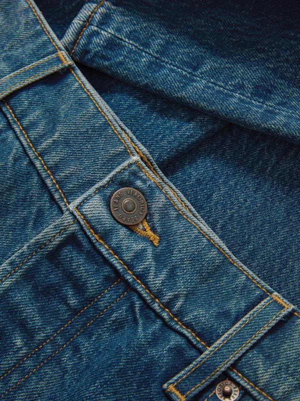 #3: بنطال «ليا ستريتش» متوسط الارتفاع بأرجل مستقيمة - أزرق داكن