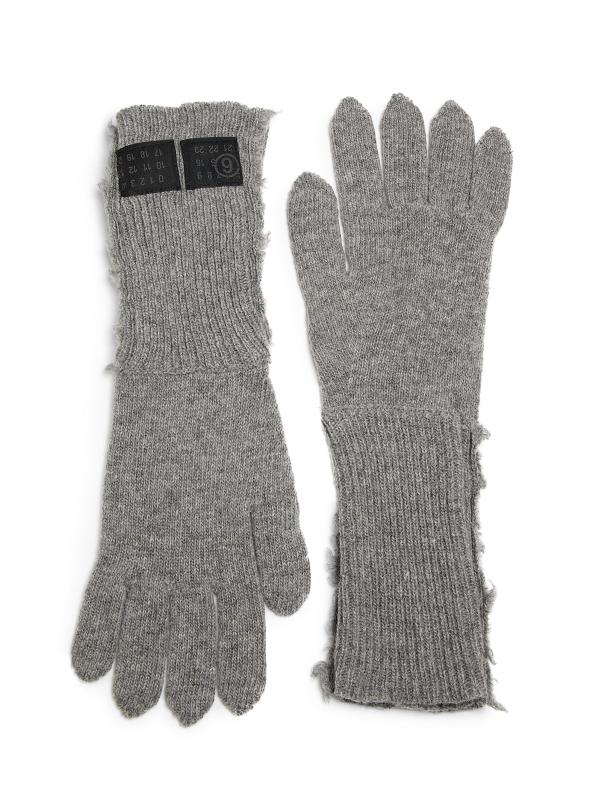 قفازات من الصوف والنايلون