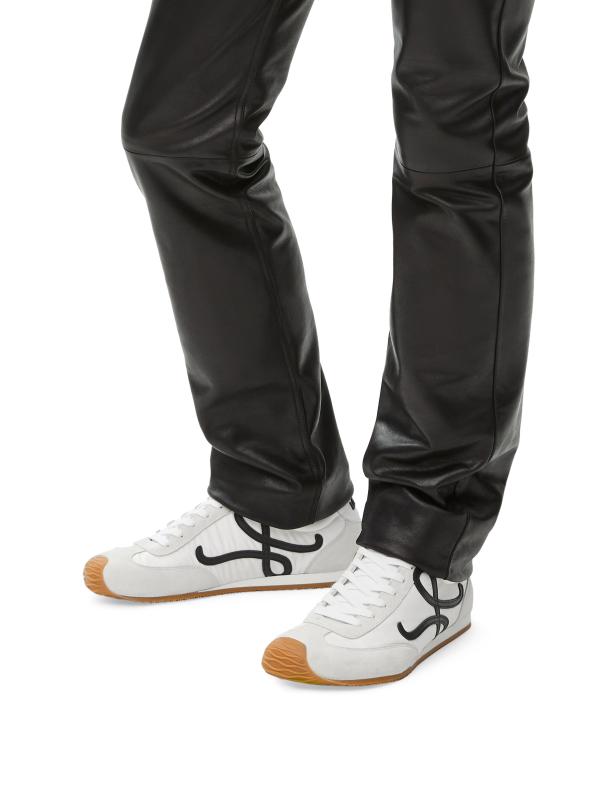 Loewe - バレエランナー2.0スニーカー をオンライン購入 | Saks