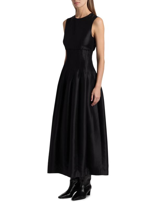 #3: فستان متوسط الطول من استيفانيا شانتونغ سيلك فيت آند فلير - أسود