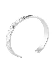 le gramme 23g スターリングシルバー ピラミッド バングル Silver Le 23g Pyramid Recycled Sterling Silver Cuff | LE